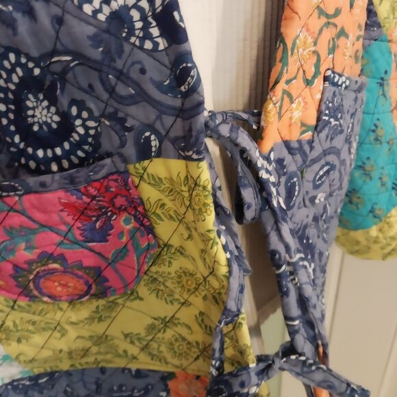 3752 Size XL / 1X Cropped Quilted Bog Coat In Red and Blue,Green, Orange. - Picture 5 of 8